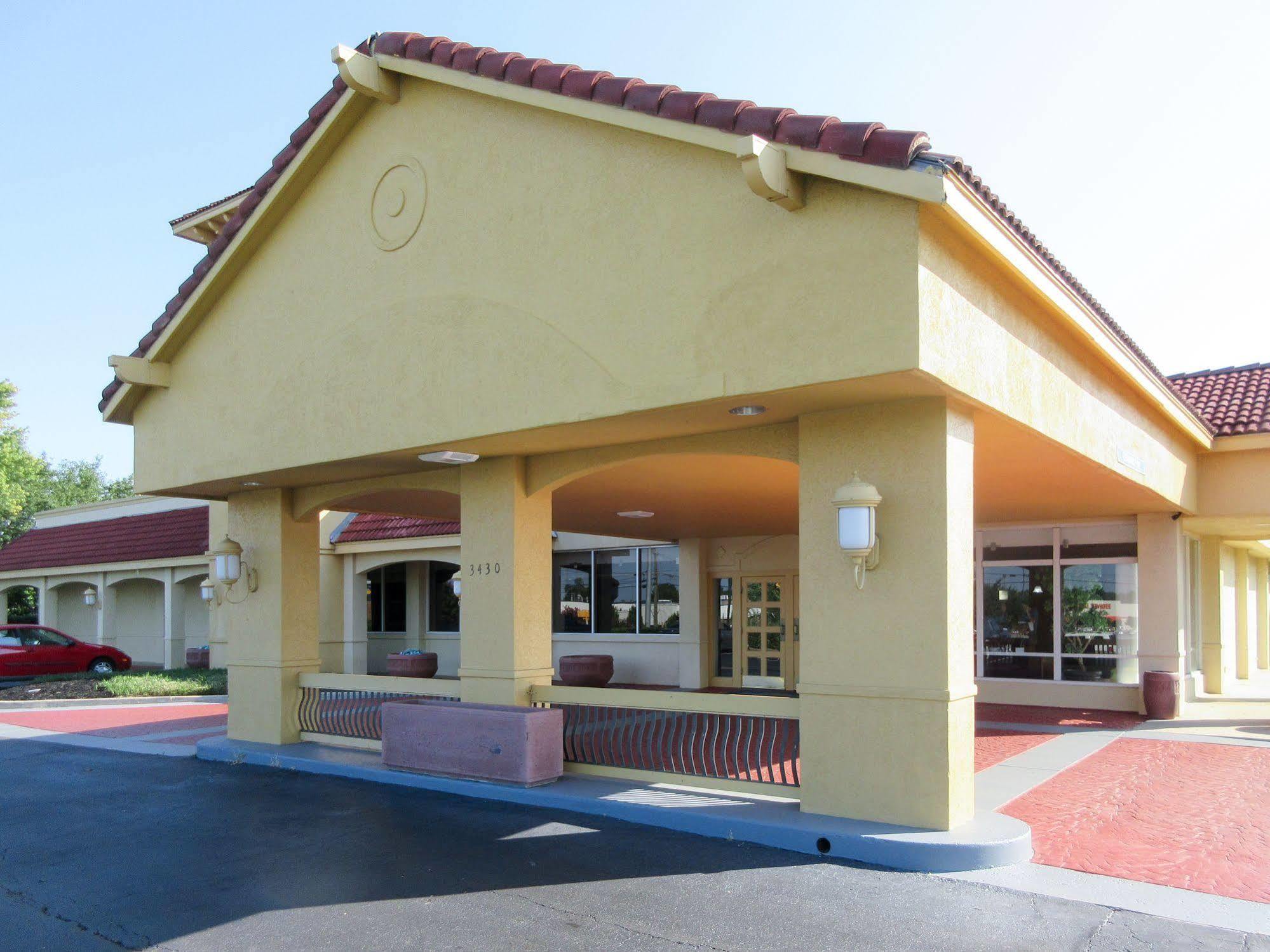 Quality Inn Clemson Near University Андерсон Экстерьер фото